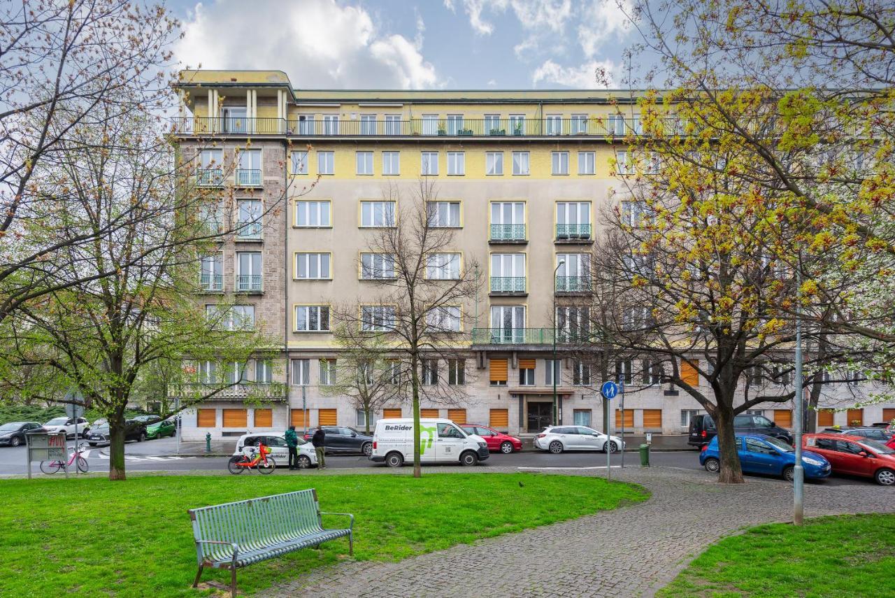 Lotus Apartment Praga Exterior foto