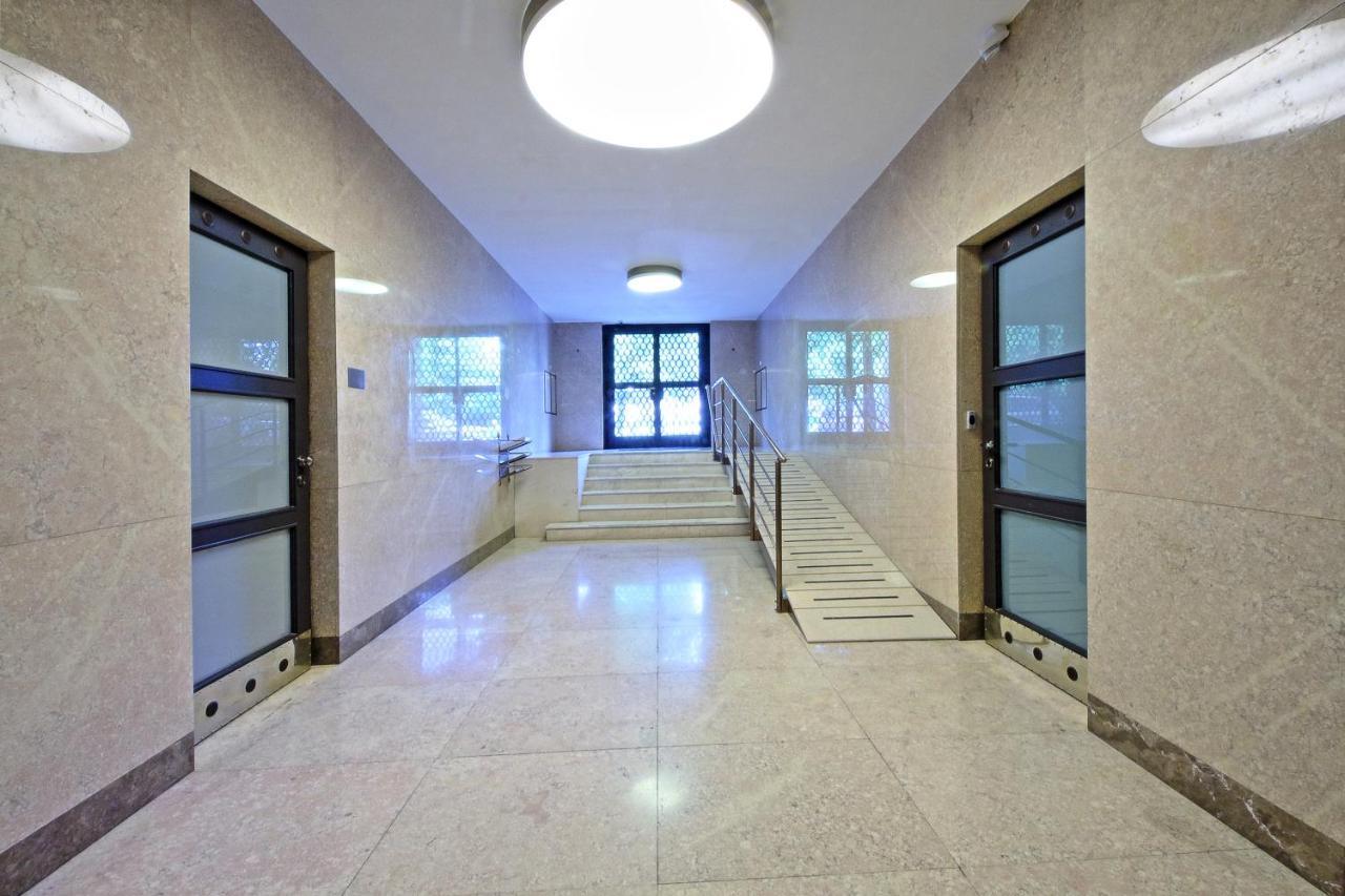 Lotus Apartment Praga Exterior foto